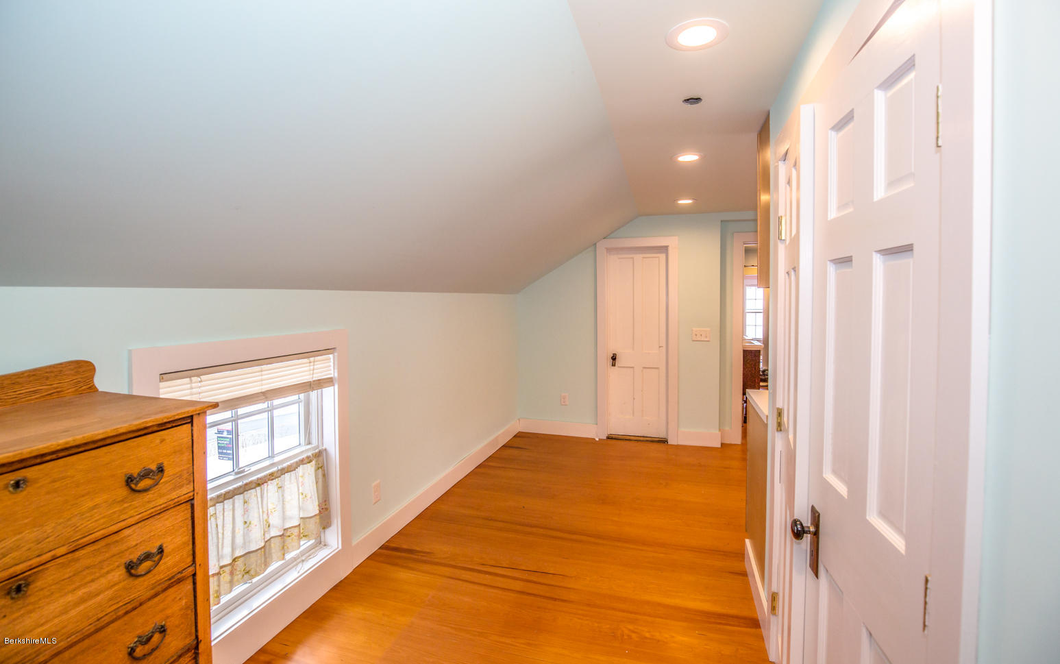 3 Tyringham Road Monterey, MA 01245 - Photo 18 of 24 a view of an entryway