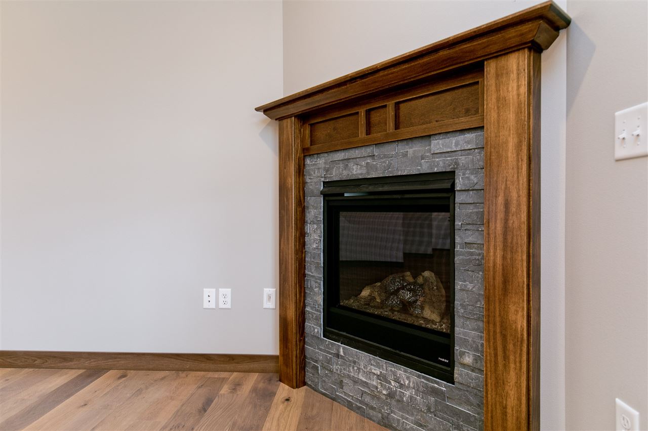 1945 Fox Ridge Ely, IA 52227 - Photo 7 of 44 Gallery Image 7