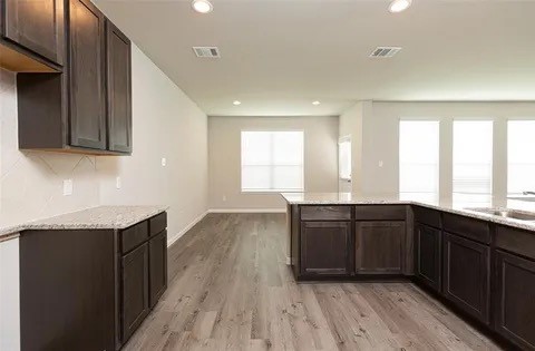 5227 James Michael Drive Rosharon, TX 77583 - Photo 8 of 9