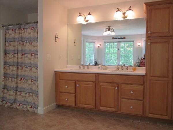 56 Brian Road Lancaster, MA 01523 - Photo 26 of 30 Gallery Image 26