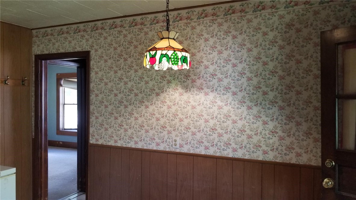 259 Spring Street Caledonia, NY 14423 - Photo 8 of 47