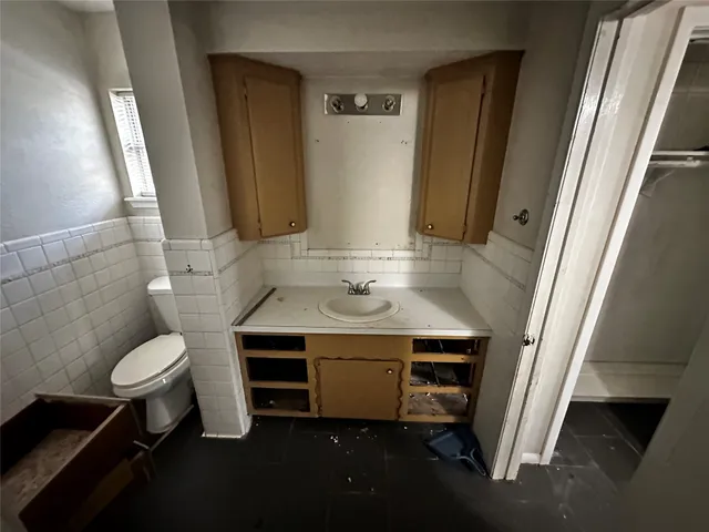 $350,000 | 130 Caldwell Street, Baytown, TX 77520