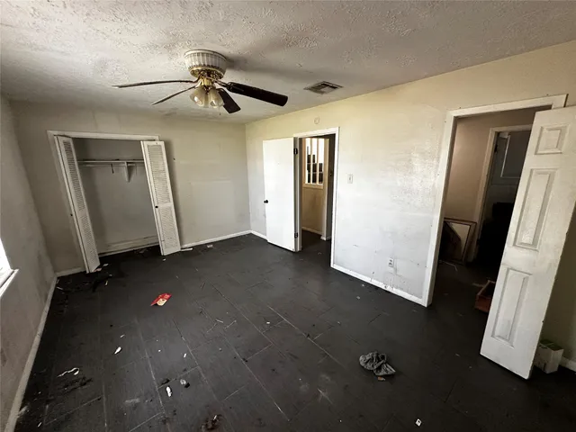 $350,000 | 130 Caldwell Street, Baytown, TX 77520