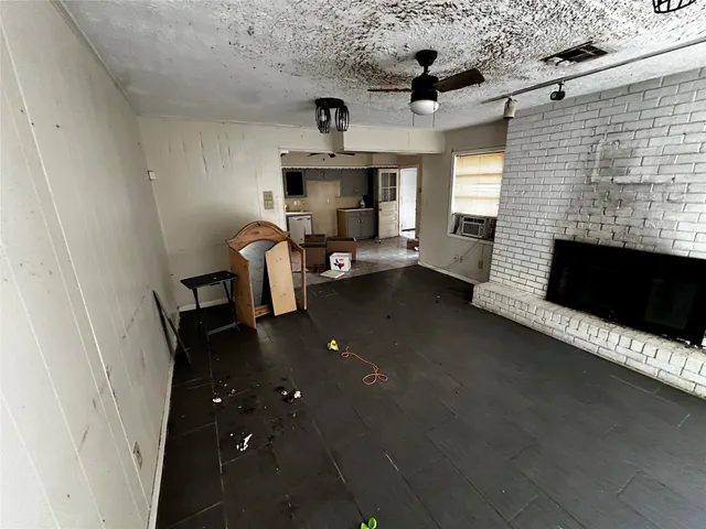 $350,000 | 130 Caldwell Street, Baytown, TX 77520