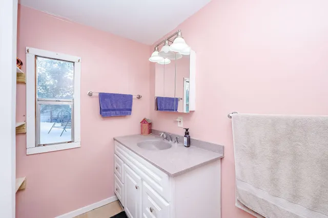 $119,900 | 42 Trade Wind Lane, Rochester, NH 03867