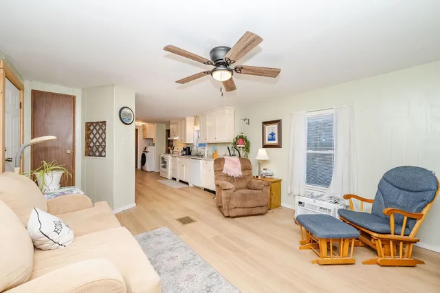 $119,900 | 42 Trade Wind Lane, Rochester, NH 03867