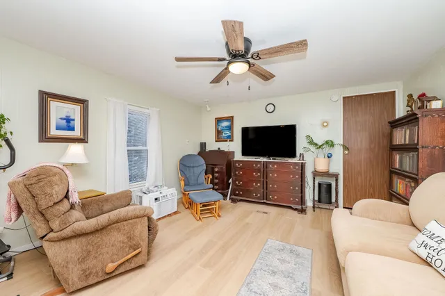 $119,900 | 42 Trade Wind Lane, Rochester, NH 03867