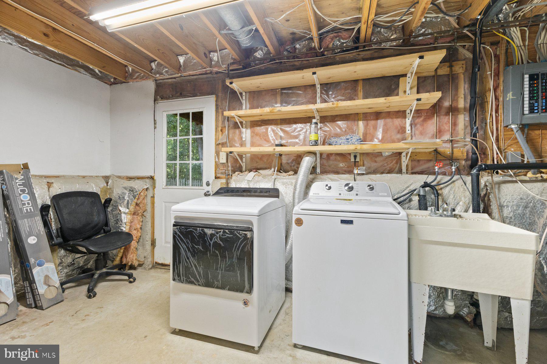 8508 Rippled Creek Court Springfield, VA 22153 - Photo 33 of 41 Gallery Image 33