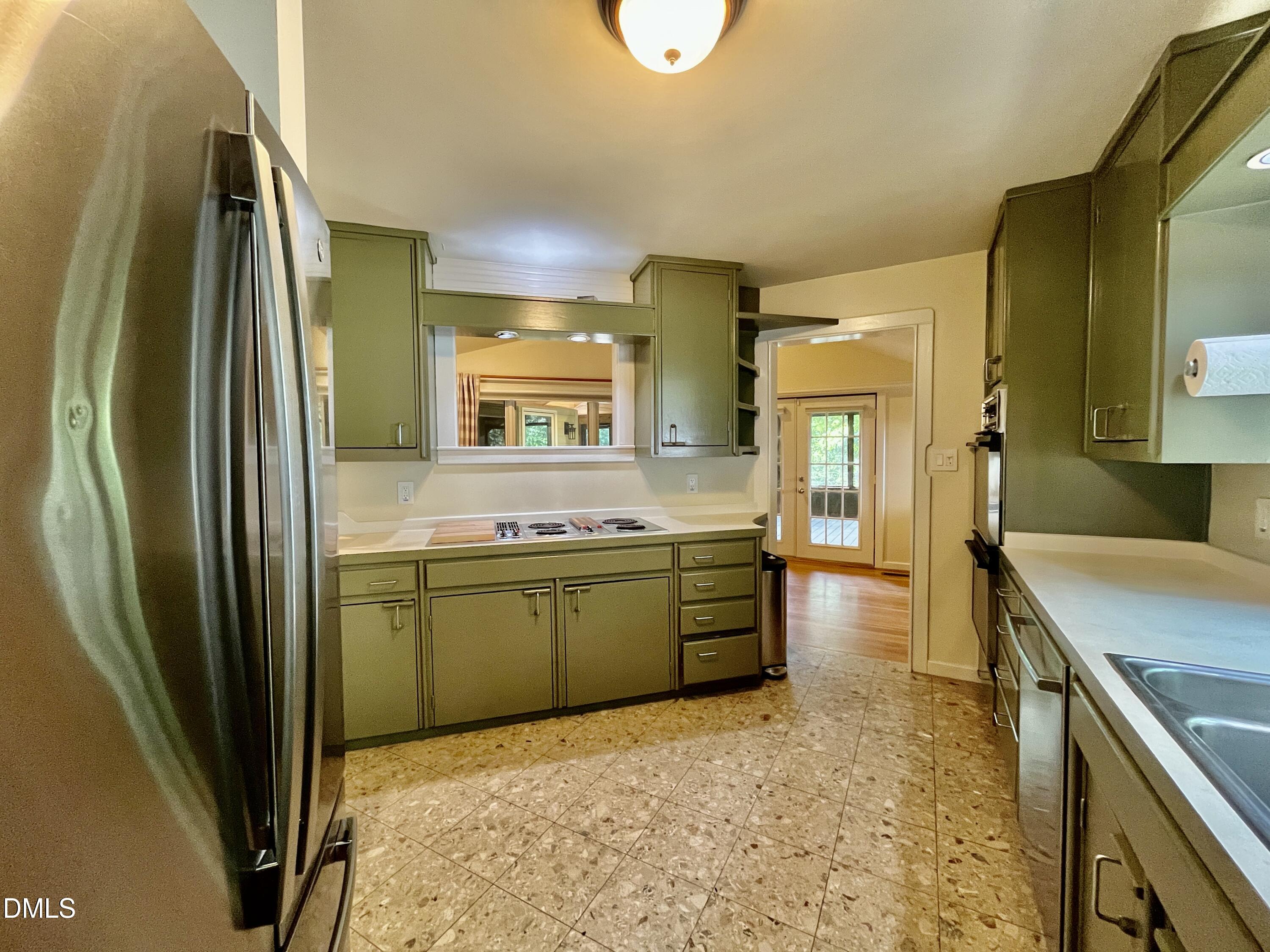 3009 Churchill Road Raleigh, NC 27607 - Photo 7 of 24 4 Kithen1