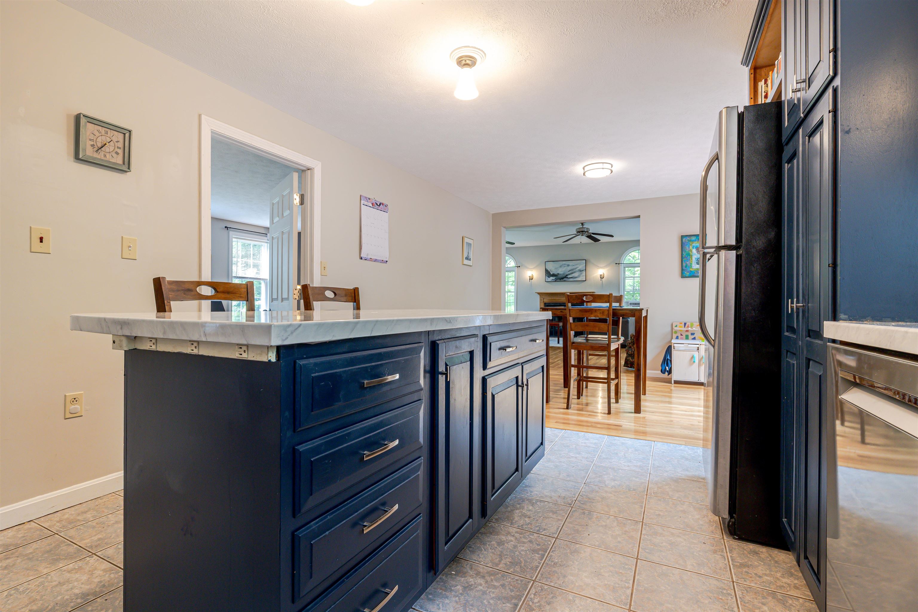 39 Lantern Lane Hooksett, NH 03106 - Photo 14 of 60