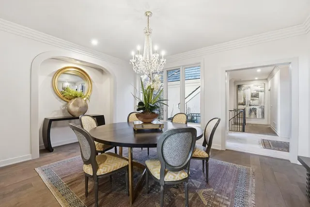 $1,250,000 | 76 Le Mans Court, Prairie Village, KS 66208