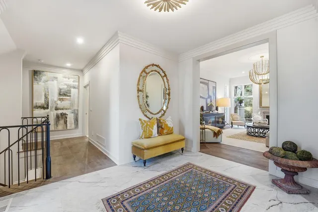 $1,250,000 | 76 Le Mans Court, Prairie Village, KS 66208