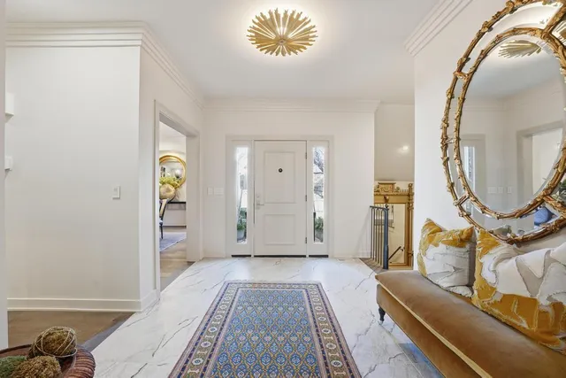 $1,250,000 | 76 Le Mans Court, Prairie Village, KS 66208