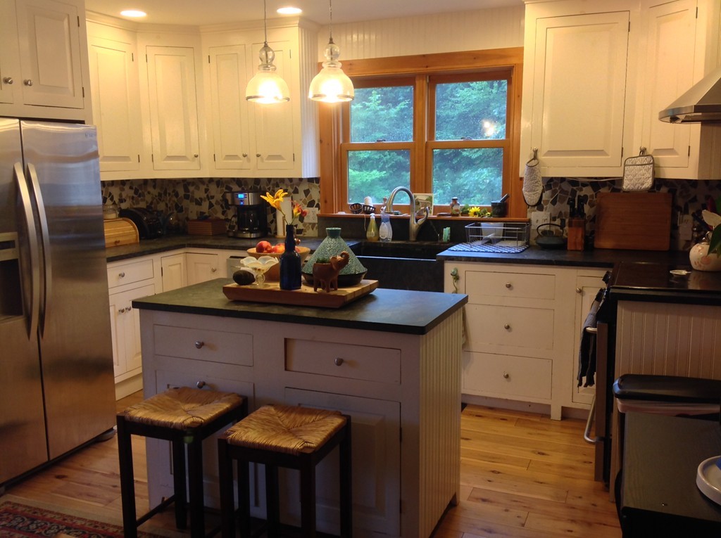 188 River Road Leyden, MA 01337 - Photo 4 of 26
