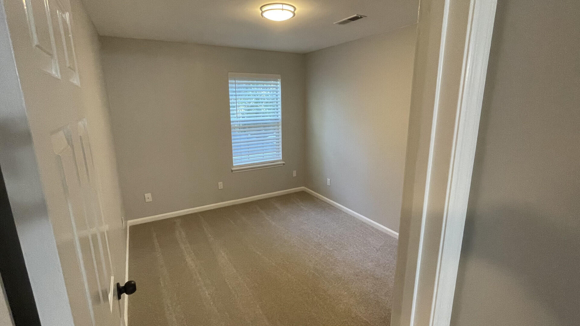 504 Castle Hall Road Mount Pleasant, SC 29464 - Photo 12 of 22 504CastleHallRd_18218_12
