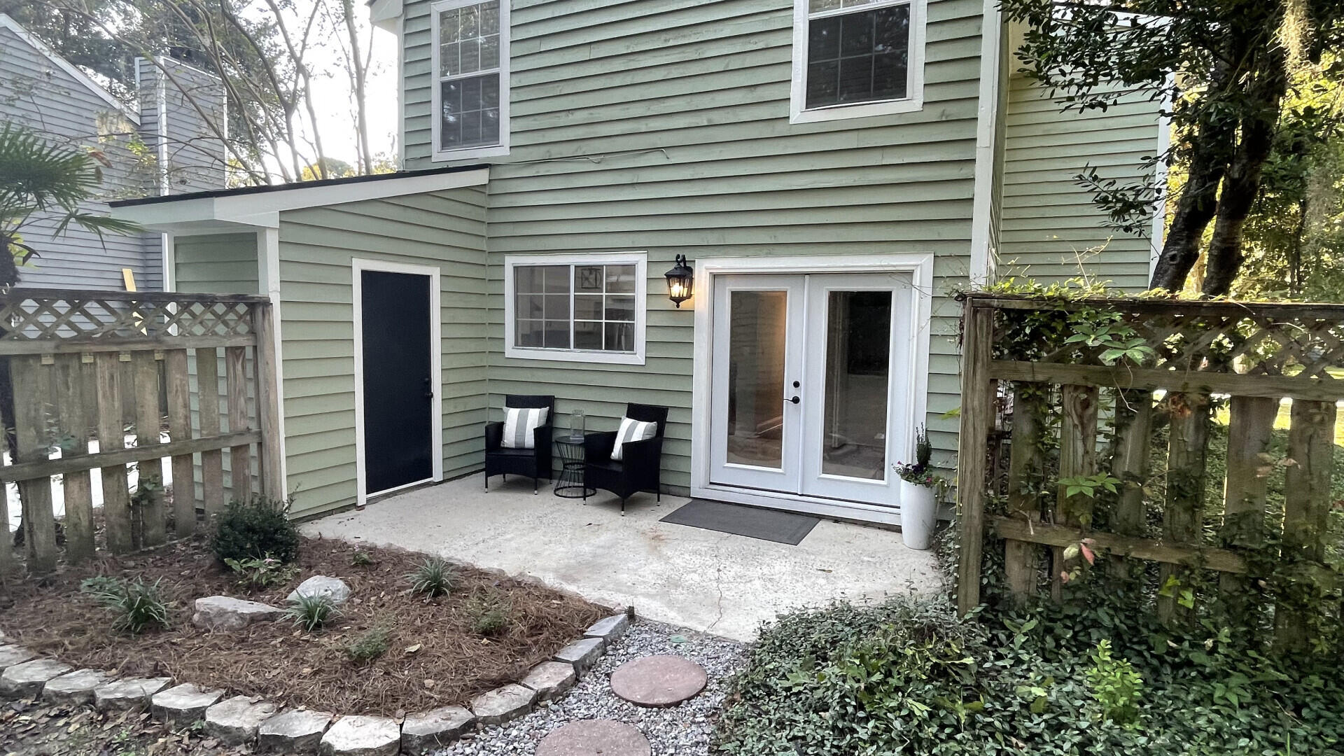 504 Castle Hall Road Mount Pleasant, SC 29464 - Photo 15 of 22 504CastleHallRd_18218_15