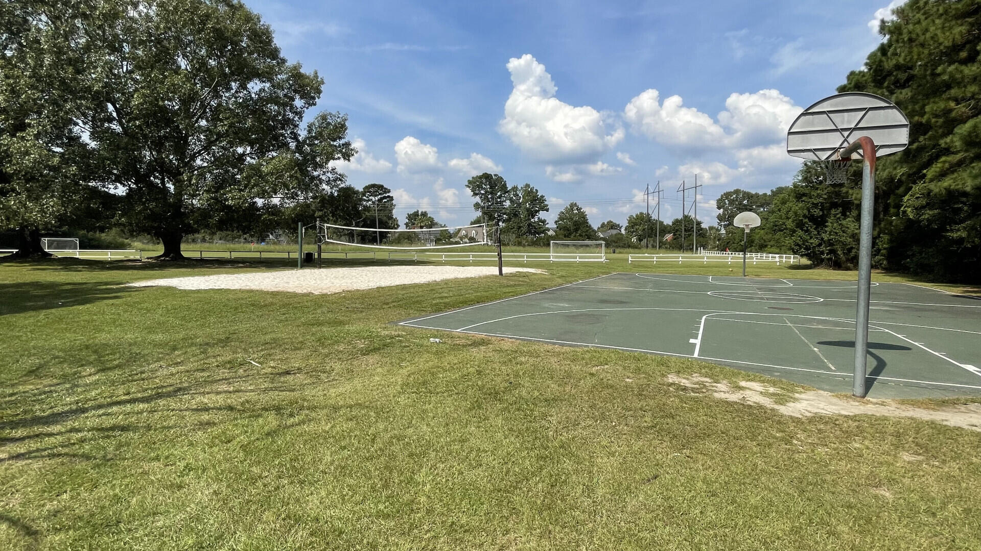504 Castle Hall Road Mount Pleasant, SC 29464 - Photo 21 of 22 504CastleHallRd_18218_26