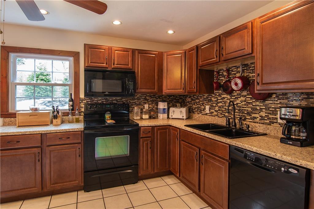114 E Road Pittsburgh, PA 15209 - Photo 14 of 21