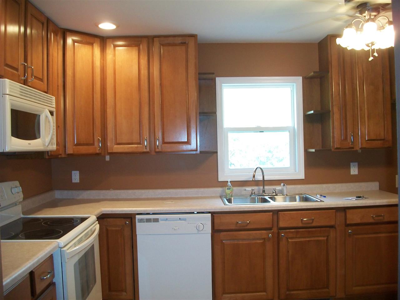 54630 Bittersweet Road Mishawaka, IN 46545 - Photo 12 of 29 Gallery Image 12
