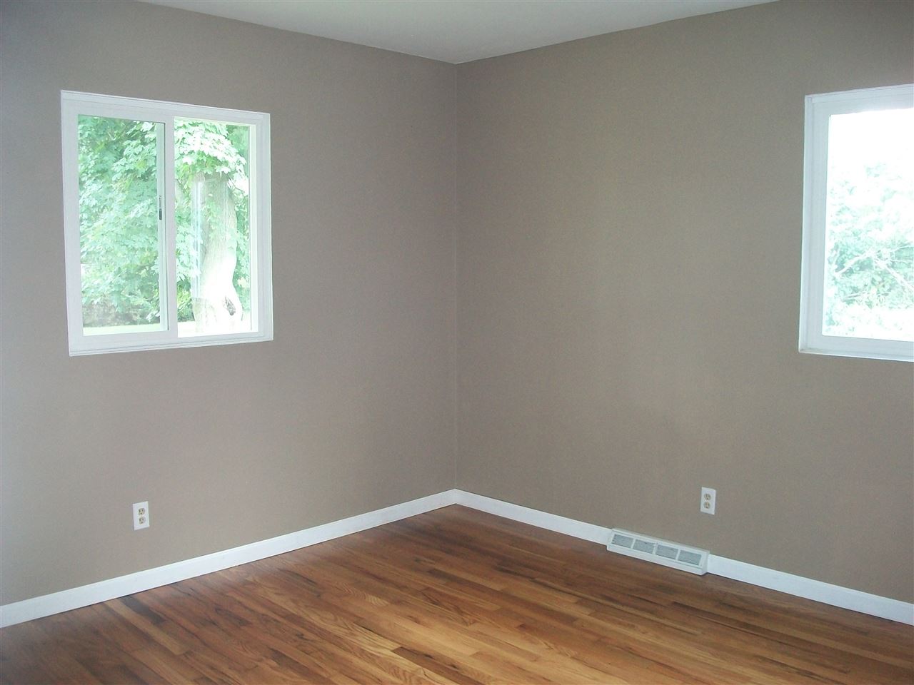 54630 Bittersweet Road Mishawaka, IN 46545 - Photo 20 of 29 Gallery Image 20