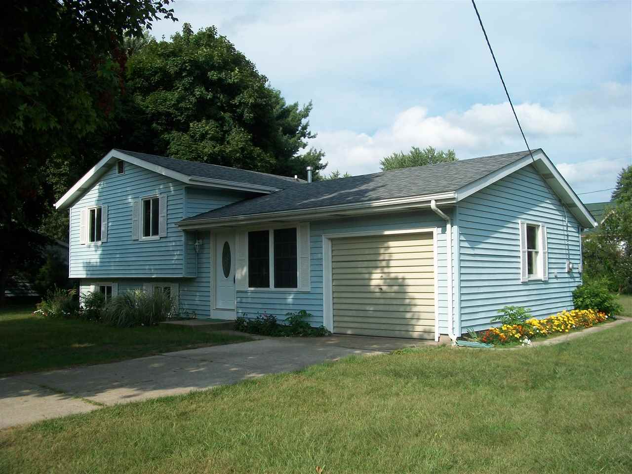 54630 Bittersweet Road Mishawaka, IN 46545 - Photo 3 of 29 Gallery Image 3