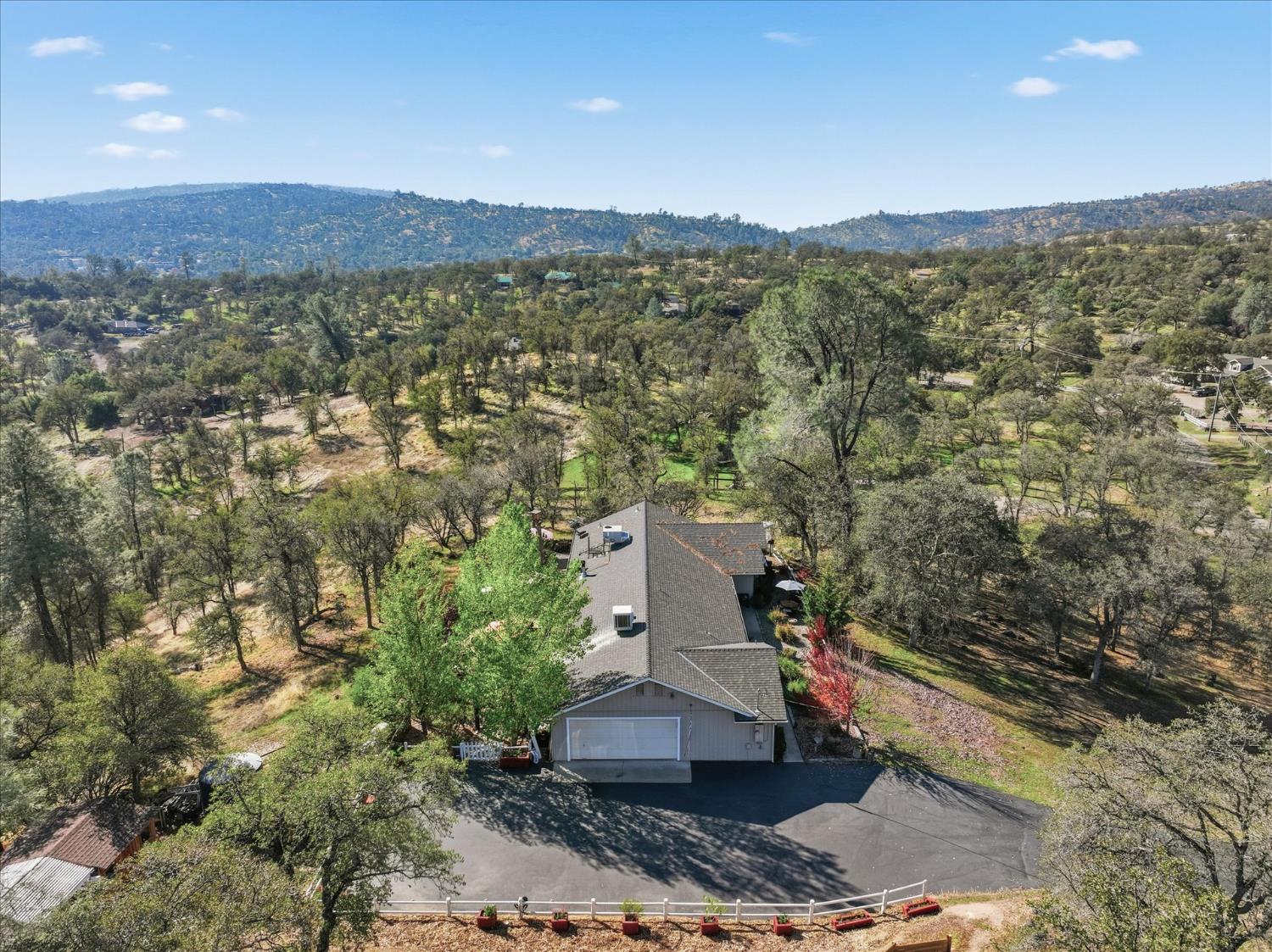 32583 River Knolls Road Coarsegold, CA 93614 - Photo 62 of 63 a view of a city