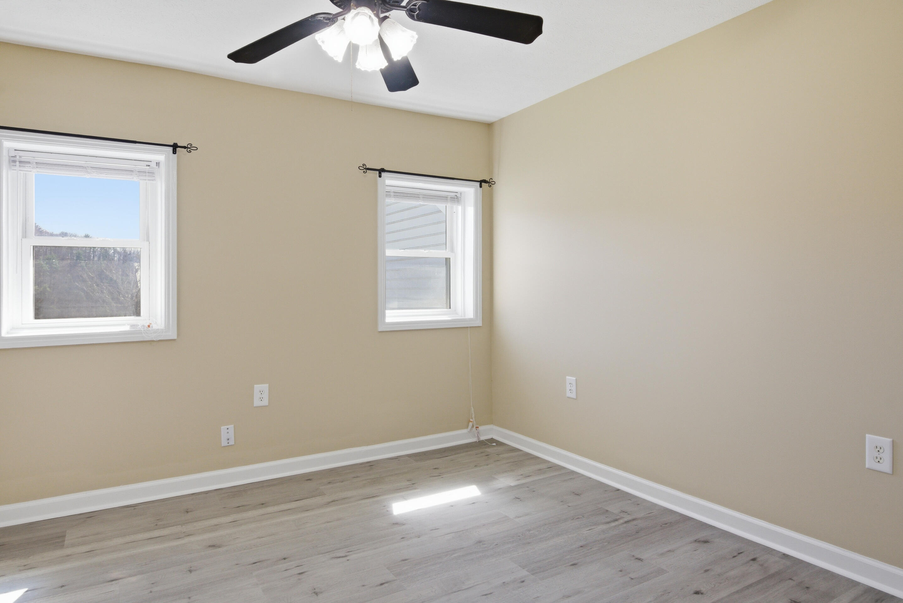 6458 Piney Woods Road Riner, VA 24149 - Photo 20 of 50 an empty room with a window