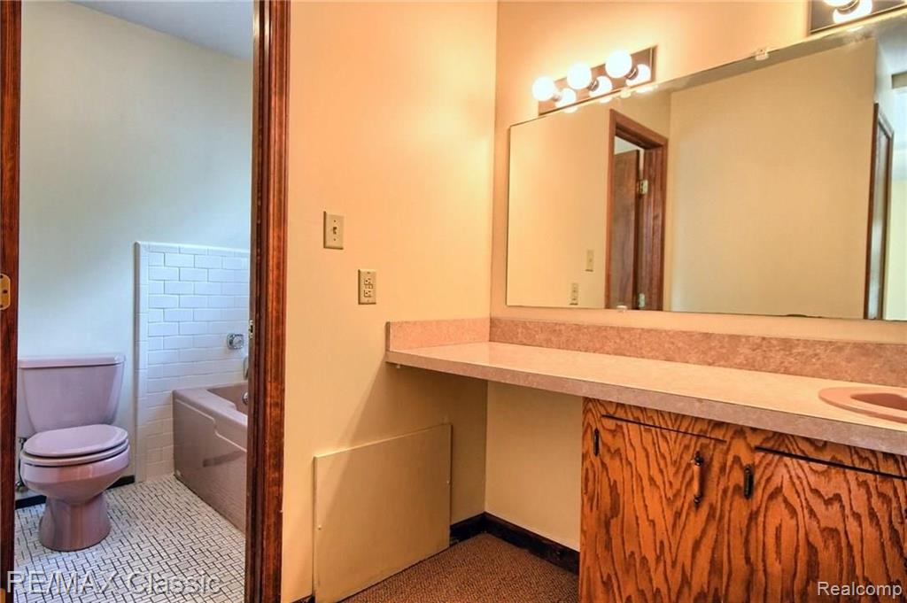 46047 Bemis Road Belleville, MI 48111 - Photo 15 of 30