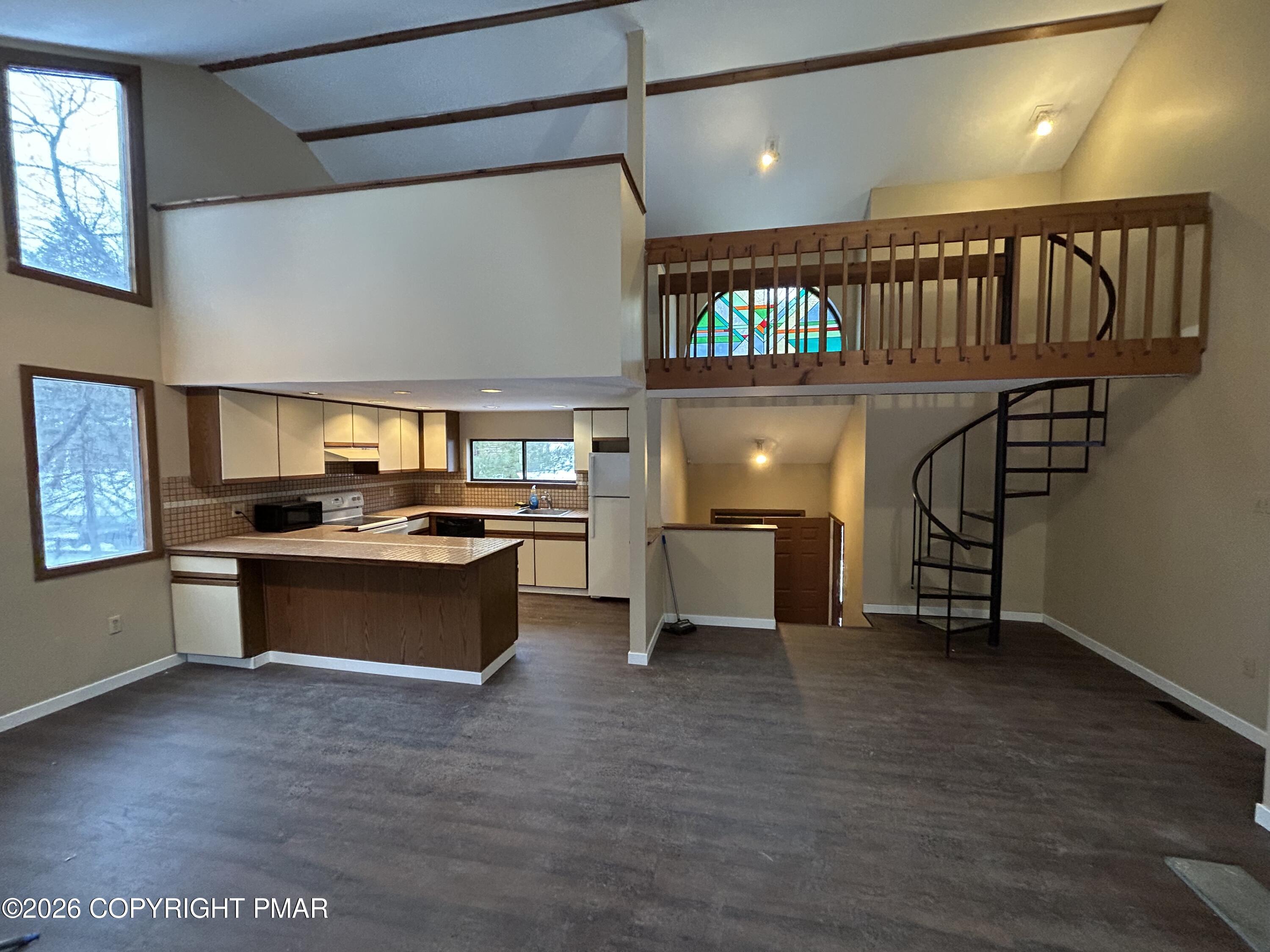 155 Stream Court Bushkill, PA 18324 - Photo 2 of 13 IMG_3852