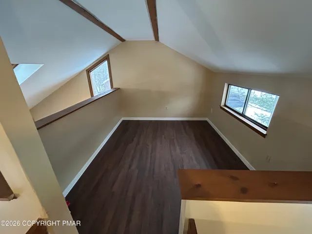 $1,750 | 155 Stream Court, Bushkill, PA 18324