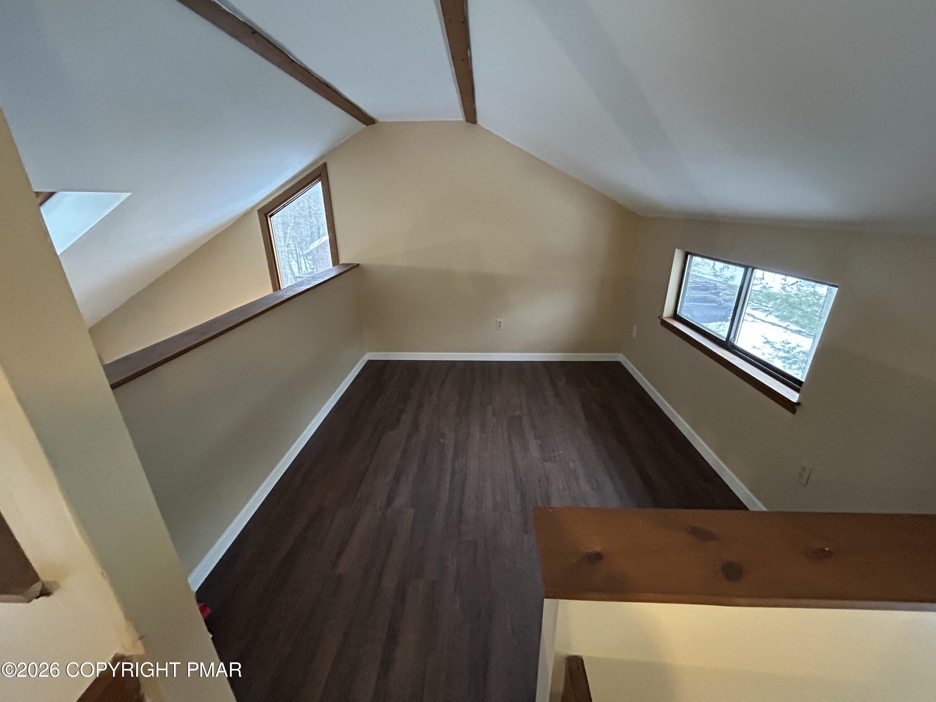 155 Stream Court Bushkill, PA 18324 - Photo 7 of 13 IMG_3856