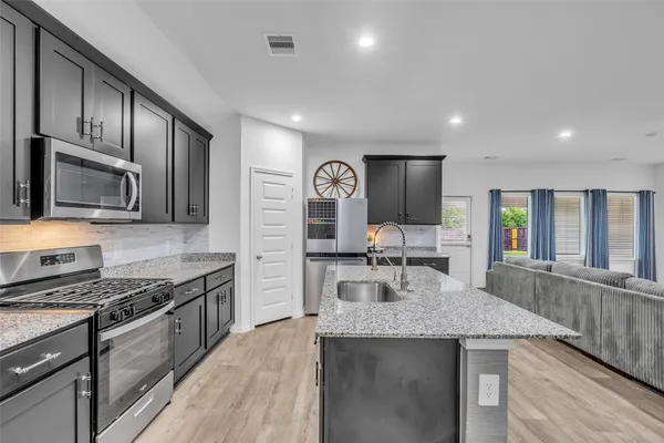 $375,000 | 3906 Windstone Gln Way, Richmond, TX 77469