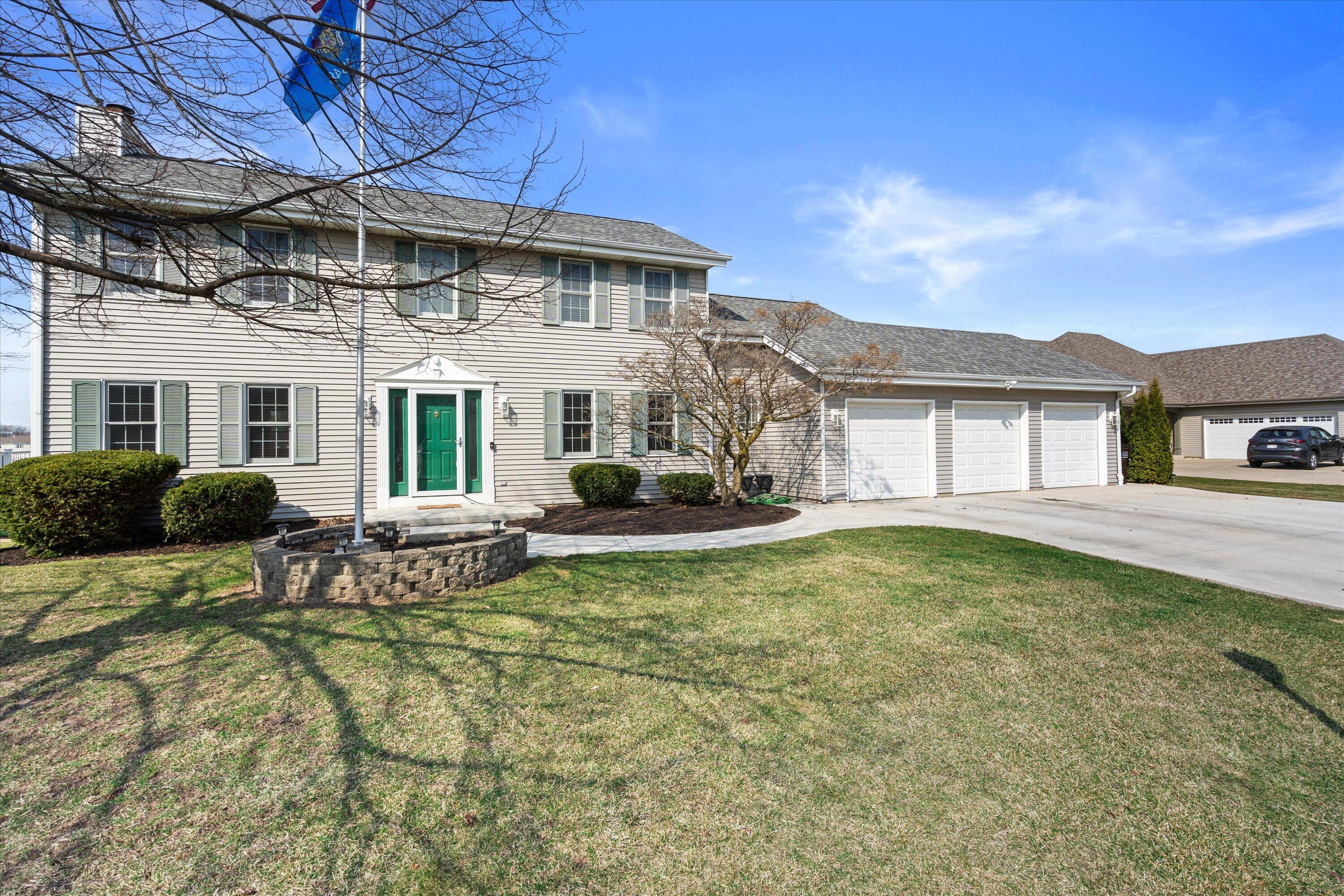 504 Fairview Circle Waterford, WI 53185 - Photo 2 of 49 54-DSC06369