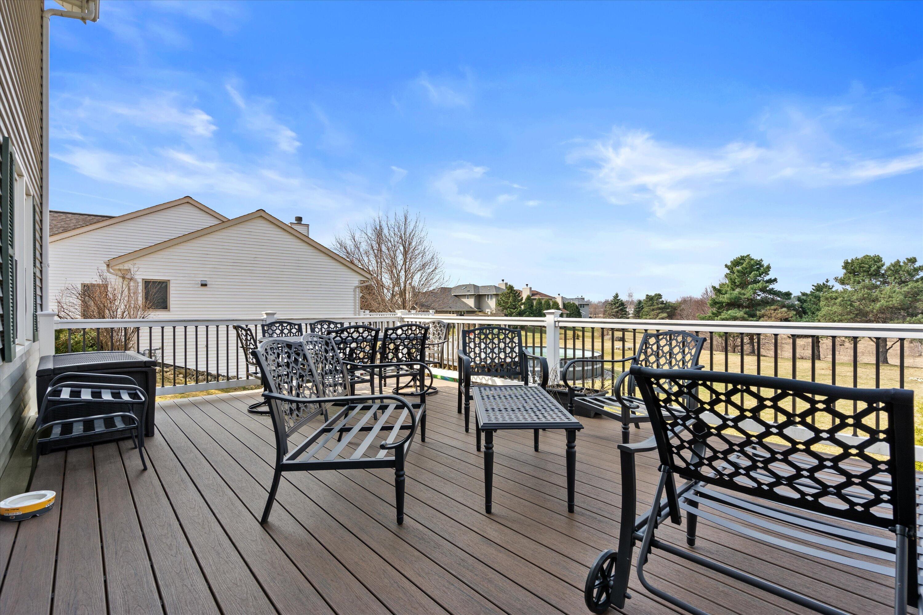 504 Fairview Circle Waterford, WI 53185 - Photo 23 of 49 43-DSC06330