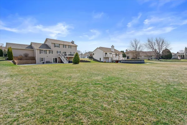 $649,900 | 504 Fairview Circle, Waterford, WI 53185