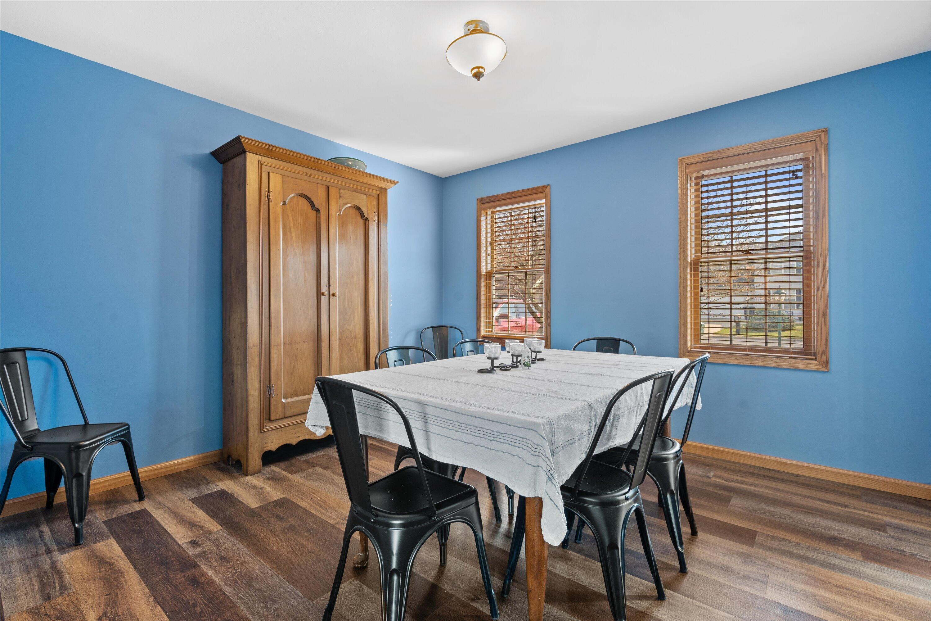 504 Fairview Circle Waterford, WI 53185 - Photo 7 of 49 Formal dining space