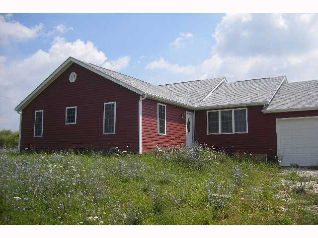 11380 Dozer Road Southwest Stoutsville, OH 43154 - Photo 1 of 9