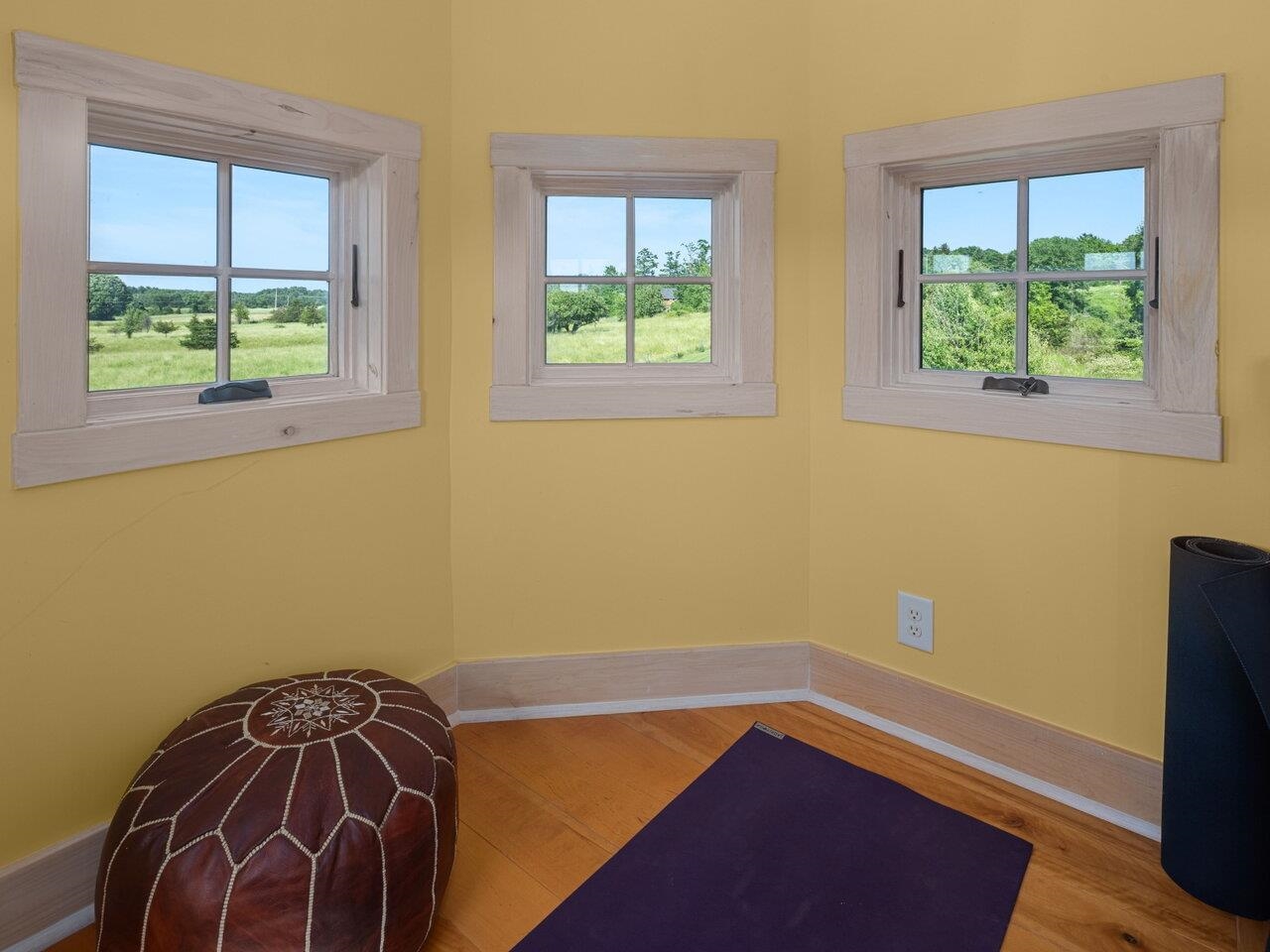 754 Four Winds Road Ferrisburgh, VT 05473 - Photo 27 of 60