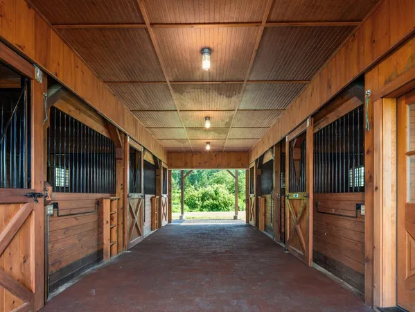 $1,050,000 | 754 Four Winds Road, Ferrisburgh, VT 05473