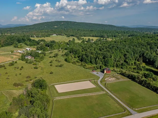 $1,050,000 | 754 Four Winds Road, Ferrisburgh, VT 05473