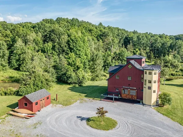 $1,050,000 | 754 Four Winds Road, Ferrisburgh, VT 05473