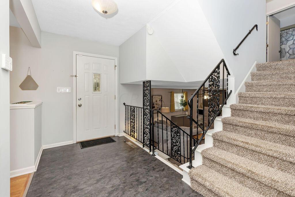 5009 Shadycrest Road Columbus, OH 43229 - Photo 21 of 38 Gallery Image 21