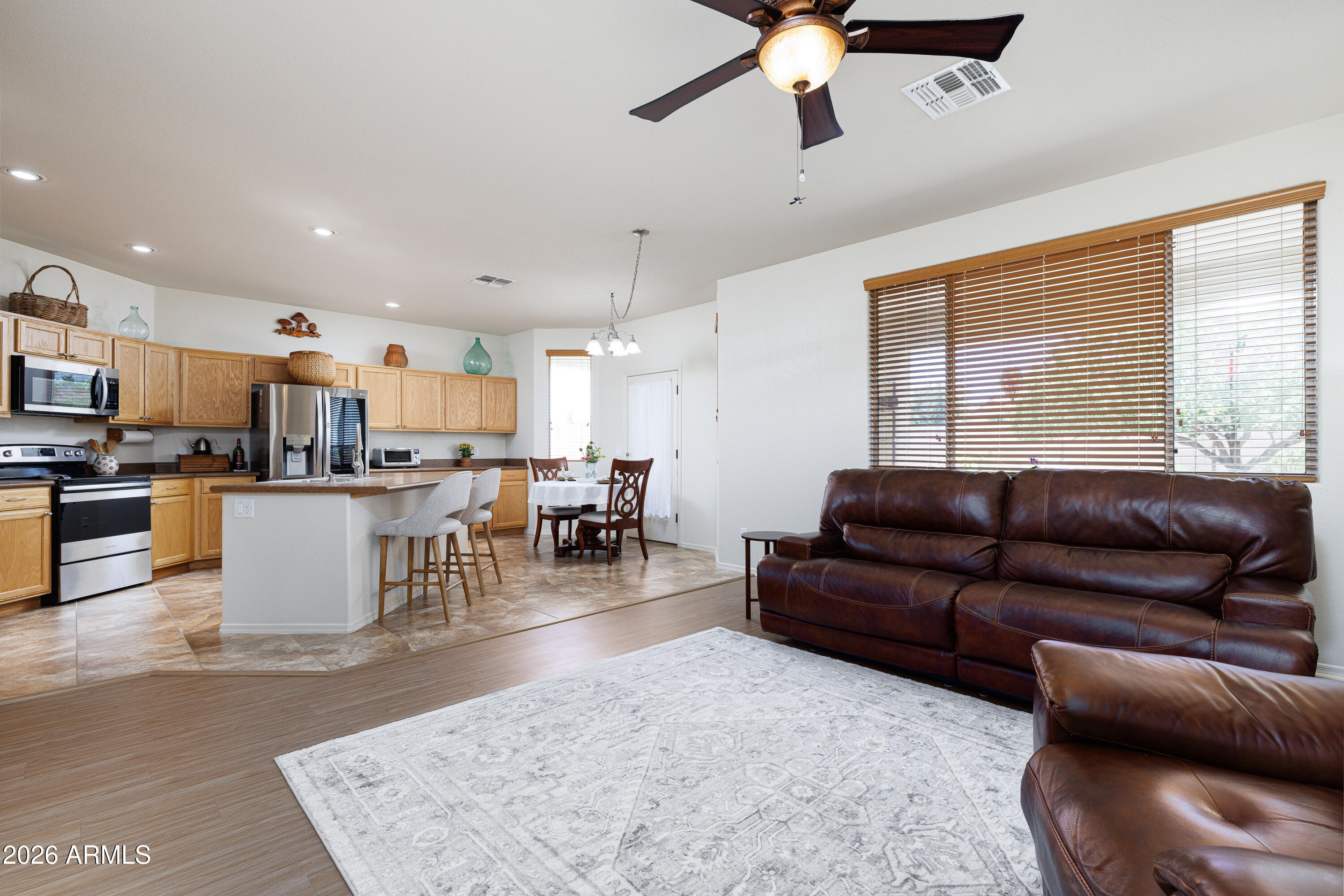 2611 Rising Moon Way Sierra Vista, AZ 85635 - Photo 11 of 37 12
