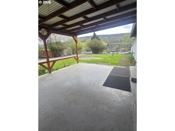 $389,900 | 1027 Sunflower Street West, The Dalles, OR 97058