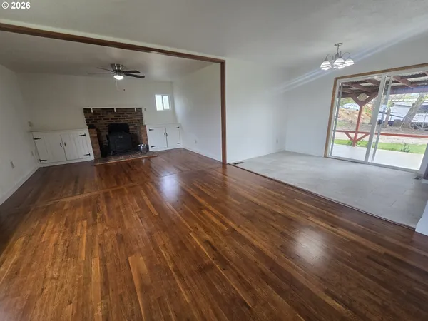 $389,900 | 1027 Sunflower Street West, The Dalles, OR 97058