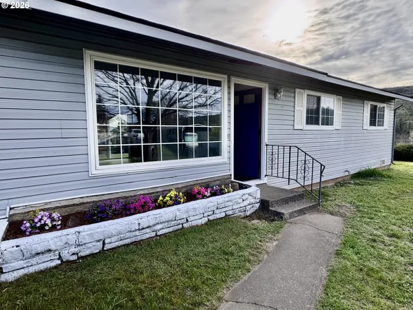 $389,900 | 1027 Sunflower Street West, The Dalles, OR 97058