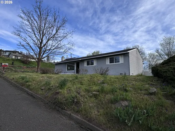 $389,900 | 1027 Sunflower Street West, The Dalles, OR 97058