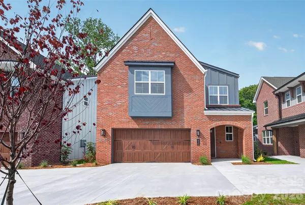 $515,205 | 420 Celestial Drive, Tega Cay, SC 29708