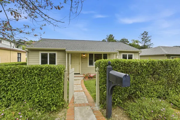 $975,000 | 2166 Fifth Avenue, San Rafael, CA 94901