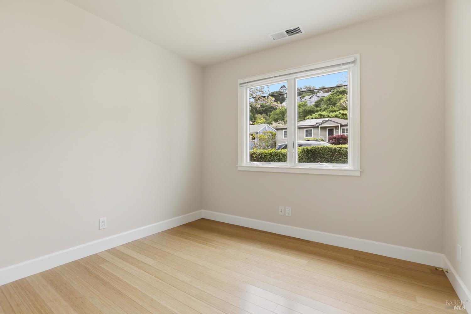 2166 Fifth Avenue San Rafael, CA 94901 - Photo 13 of 29